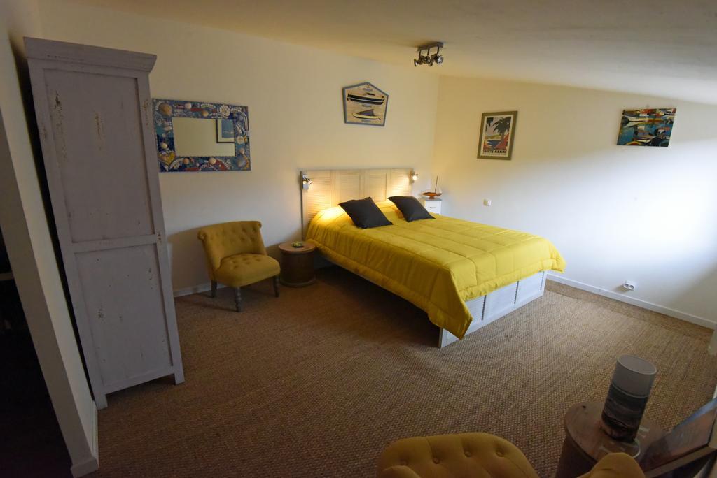 Eden Roque Hotel ลาโรคด็องเตรง ภายนอก รูปภาพ